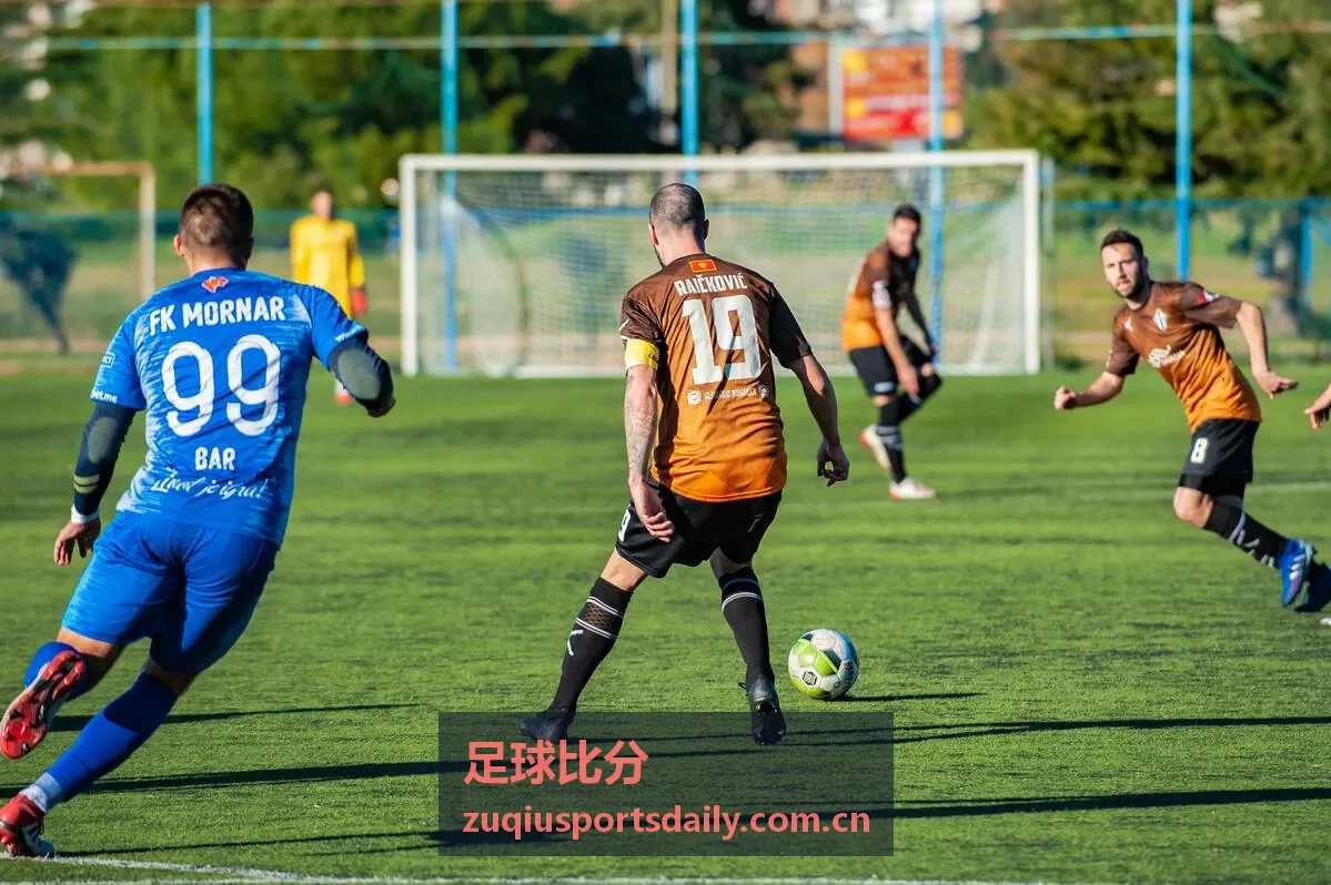 足球比分英超焦点战高清画面